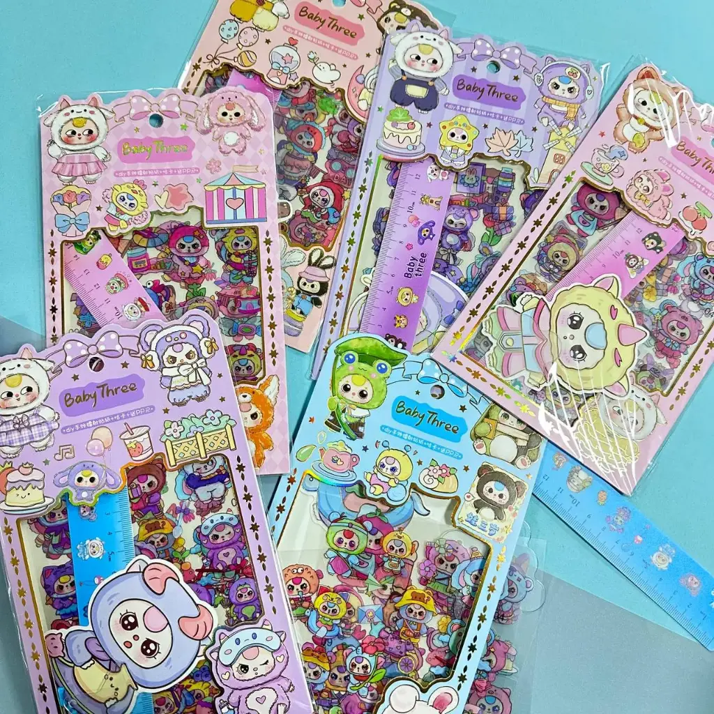  Set de Stickers + Mini Regla Baby Three