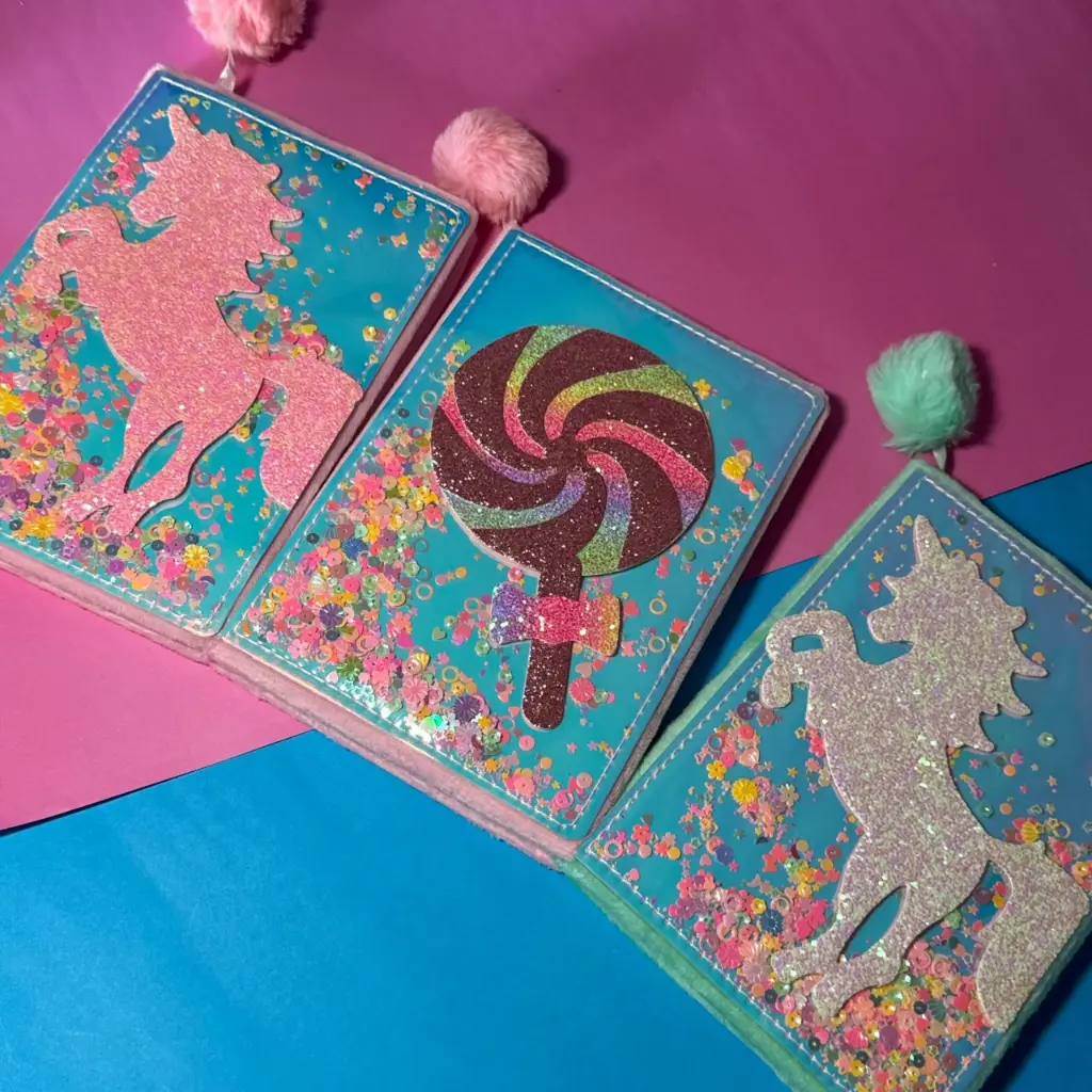 Libreta con Brillos de Caramelo