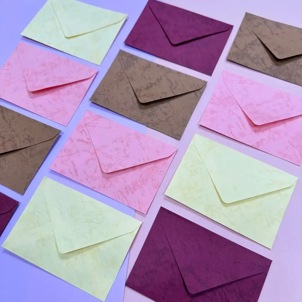 SOBRE 10 PCS Colores Neutro