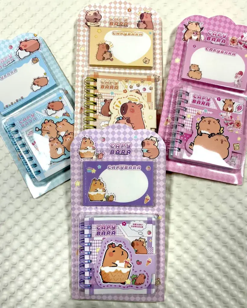 Mini Libreta + Post-it Capybara