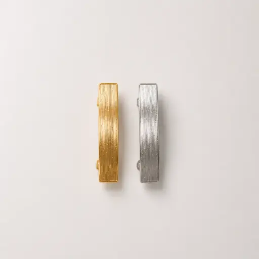 [EE25-2294] Pinche Metálico Rectangular Texturizado Dorado y Plateado