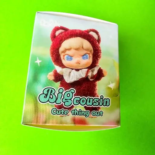 [CAR25-462] Minifigura Bigcousin 