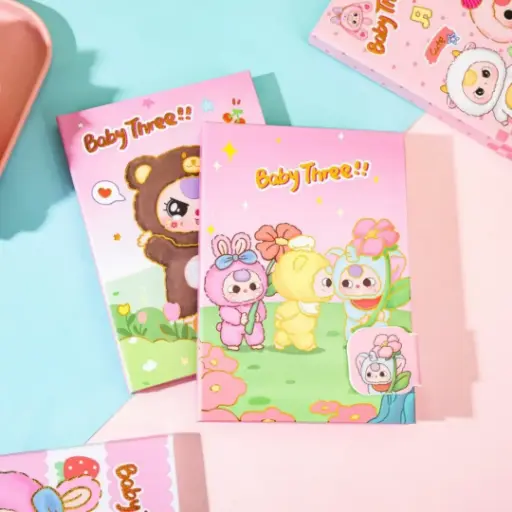 [EE25-381] Libreta con Broche Baby Three