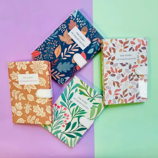 [EE25-1808] LIBRETA CON BROCHE FLORAL