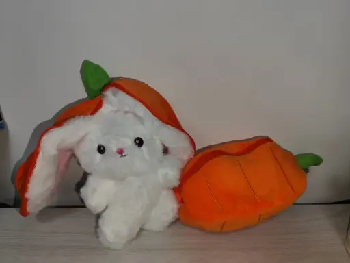 [DONLEE739] Peluche de Conejo Zanahoria 